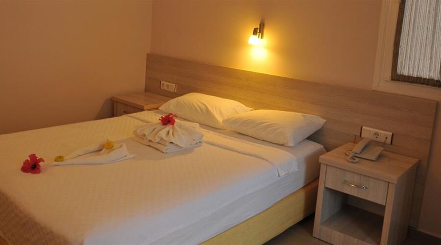 Akdeniz Beach Otel