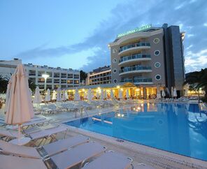 Paşa Beach Hotel