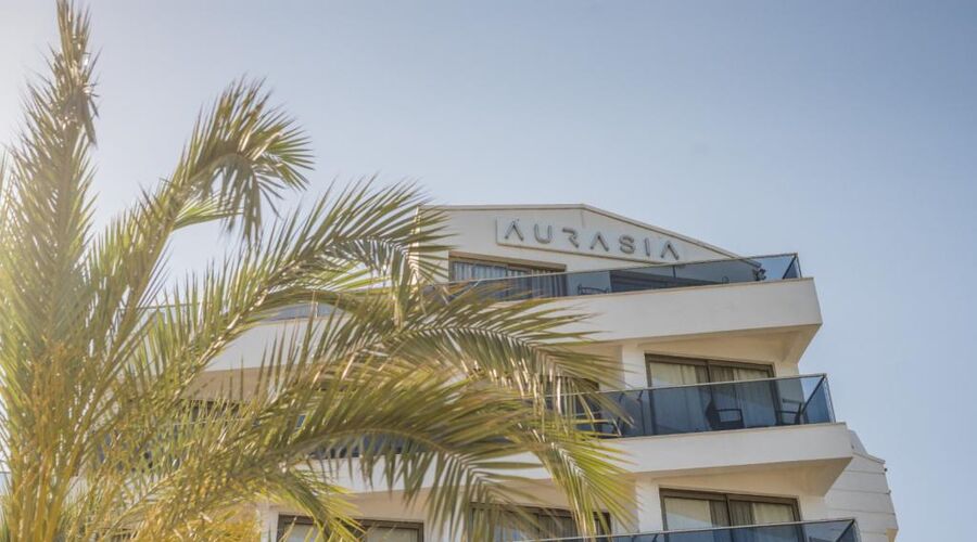 Aurasia Beach Hotel