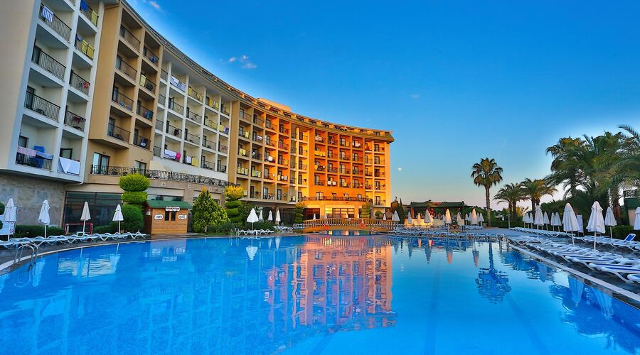 Lyra Resort & Spa Hotel