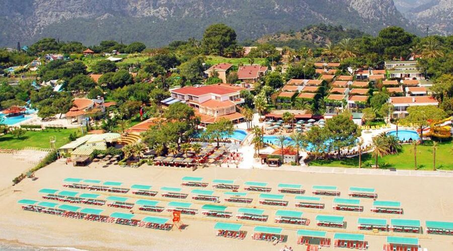 Club Boran Mare Beach