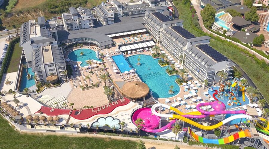 Dream World Palace