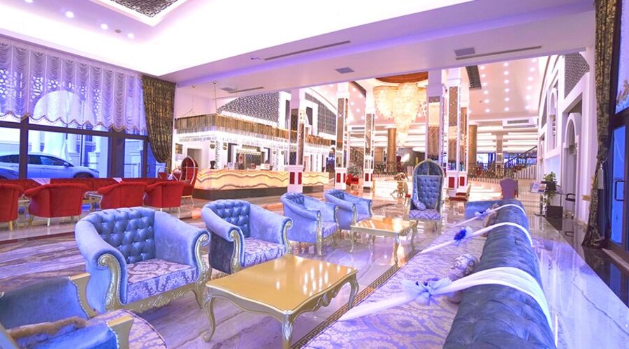Dream World Palace